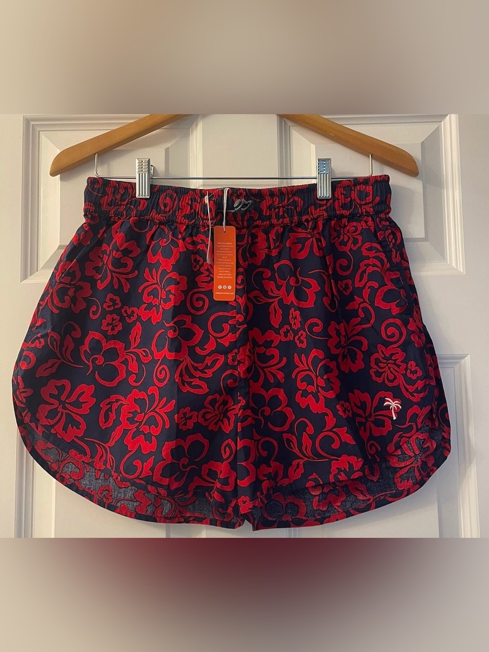 NWT Sundry floral shorts - medium - Anthropologie